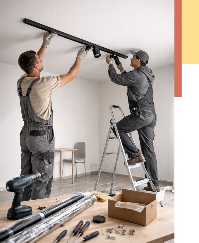 Установка трековых светильников в натяжной потолок в Можге от 4254 руб. | ОТДЕЛОЧНИК-Мжг